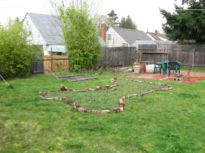 If good fences make for good neighbors, I am the worst.